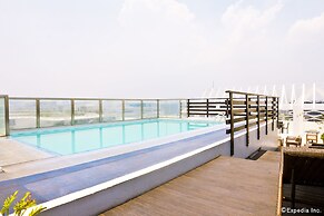 Microtel by Wyndham Mall of Asia