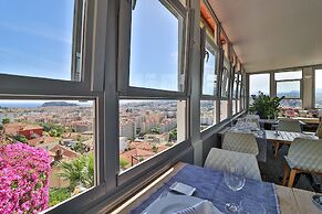 Le Panoramic Boutique Hotel