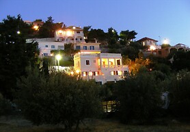 Myrties Boutique Apartments