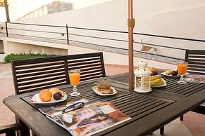 Myrties Boutique Apartments