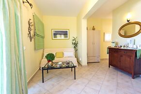 Myrties Boutique Apartments