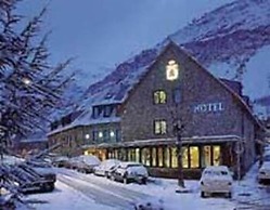 Hotel y Apartamentos Vilagaros