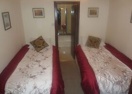 Georgian House Hotel