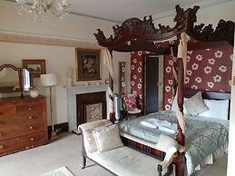 Georgian House Hotel