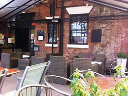 Georgian House Hotel