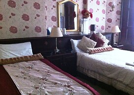 Georgian House Hotel