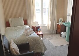 Georgian House Hotel