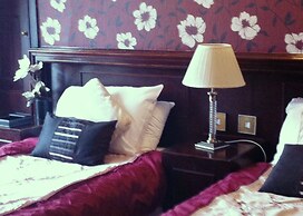 Georgian House Hotel