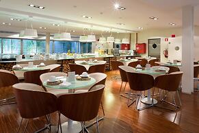 Porto Trindade Hotel