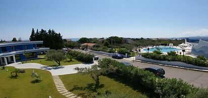 Hotel Club Cala Longa