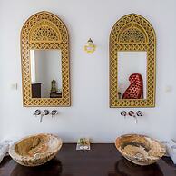 Hotel Blanco Riad
