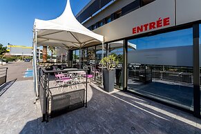 Brit Hotel Porte d’Espagne