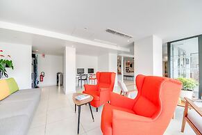 Brit Hotel Porte d’Espagne