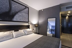 Wyndham Santiago Pettra