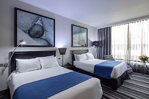 Wyndham Santiago Pettra