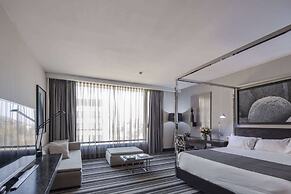 Wyndham Santiago Pettra