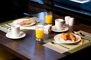 Wyndham Santiago Pettra