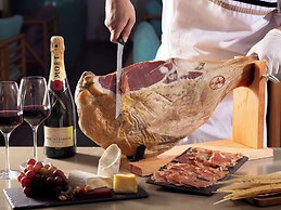 Pullman Danang Beach Resort