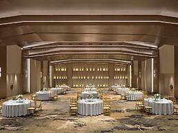 Pullman Danang Beach Resort