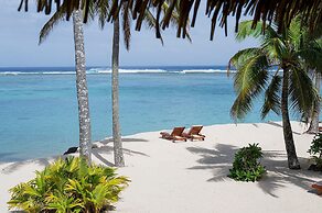 Sanctuary Rarotonga-On the beach - Adults Only