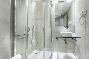 Balcony Hotel - Adults Only