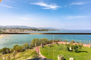 Balcony Hotel - Adults Only