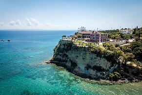 Balcony Hotel - Adults Only