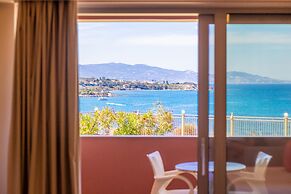 Balcony Hotel - Adults Only