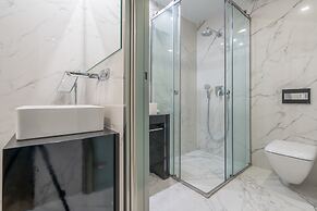 Balcony Hotel - Adults Only