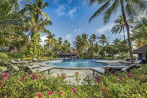 Breezes Beach Club & Spa – Half Board