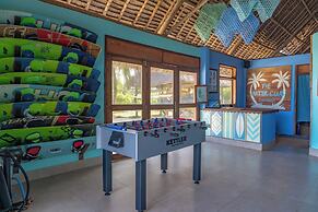 Breezes Beach Club & Spa – Half Board