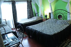 Khweza Bed & Breakfast