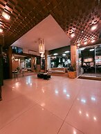 Shelton Hotel