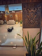 Shelton Hotel
