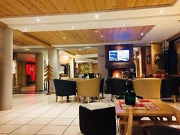 Hotel Alpina
