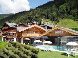 Hotel Alpina