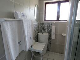 Beachcomber Bay - Guest House