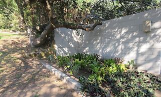 Beachcomber Bay - Guest House