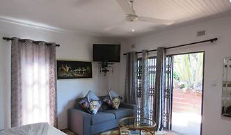 Beachcomber Bay - Guest House