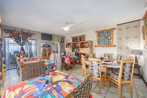 Beachcomber Bay - Guest House