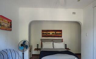 Beachcomber Bay - Guest House