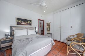 Beachcomber Bay - Guest House