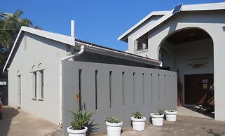 Beachcomber Bay - Guest House