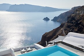 La Perla Villas and Suites - Adults Only