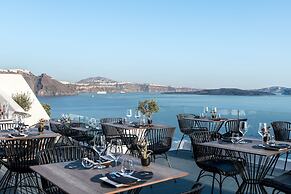 La Perla Villas and Suites - Adults Only