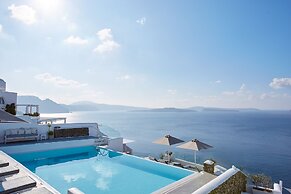 La Perla Villas and Suites - Adults Only