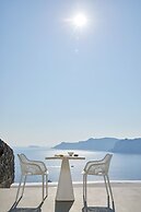 La Perla Villas and Suites - Adults Only