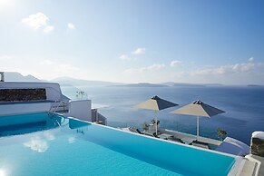 La Perla Villas and Suites - Adults Only