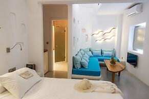 La Perla Villas and Suites - Adults Only