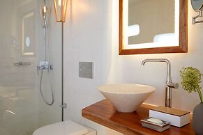 La Perla Villas and Suites - Adults Only